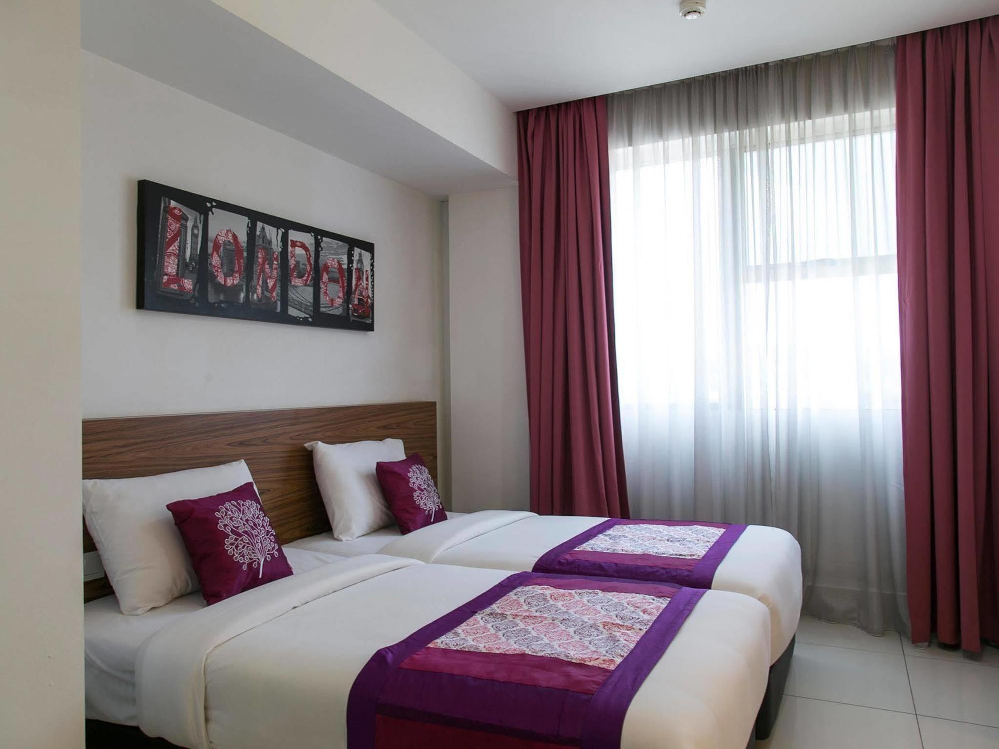 Oyo 180 V Hotel Kuala Lumpur Exteriör bild